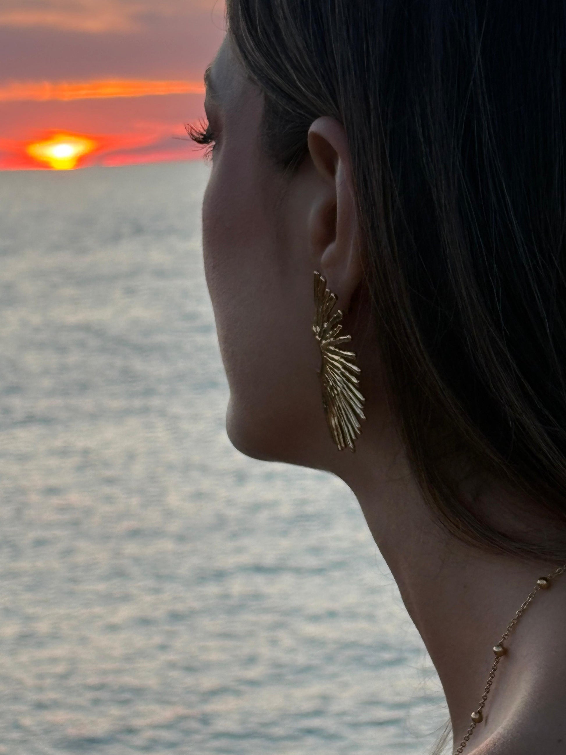 Boucles d'Oreilles Demi Soleil Martelé - UNIVRS